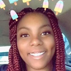 Meet your Posher, Vera